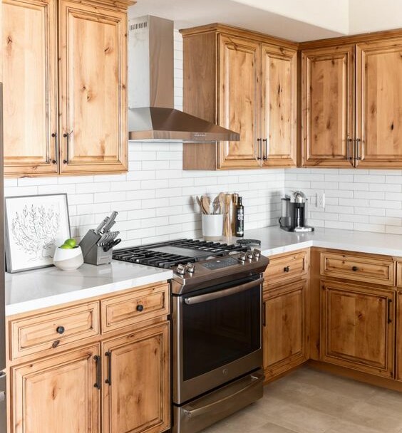 What Countertop Design looks Good with Hickory Cabinet